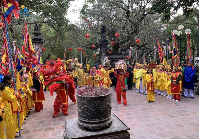 Lễ hội đền Gióng