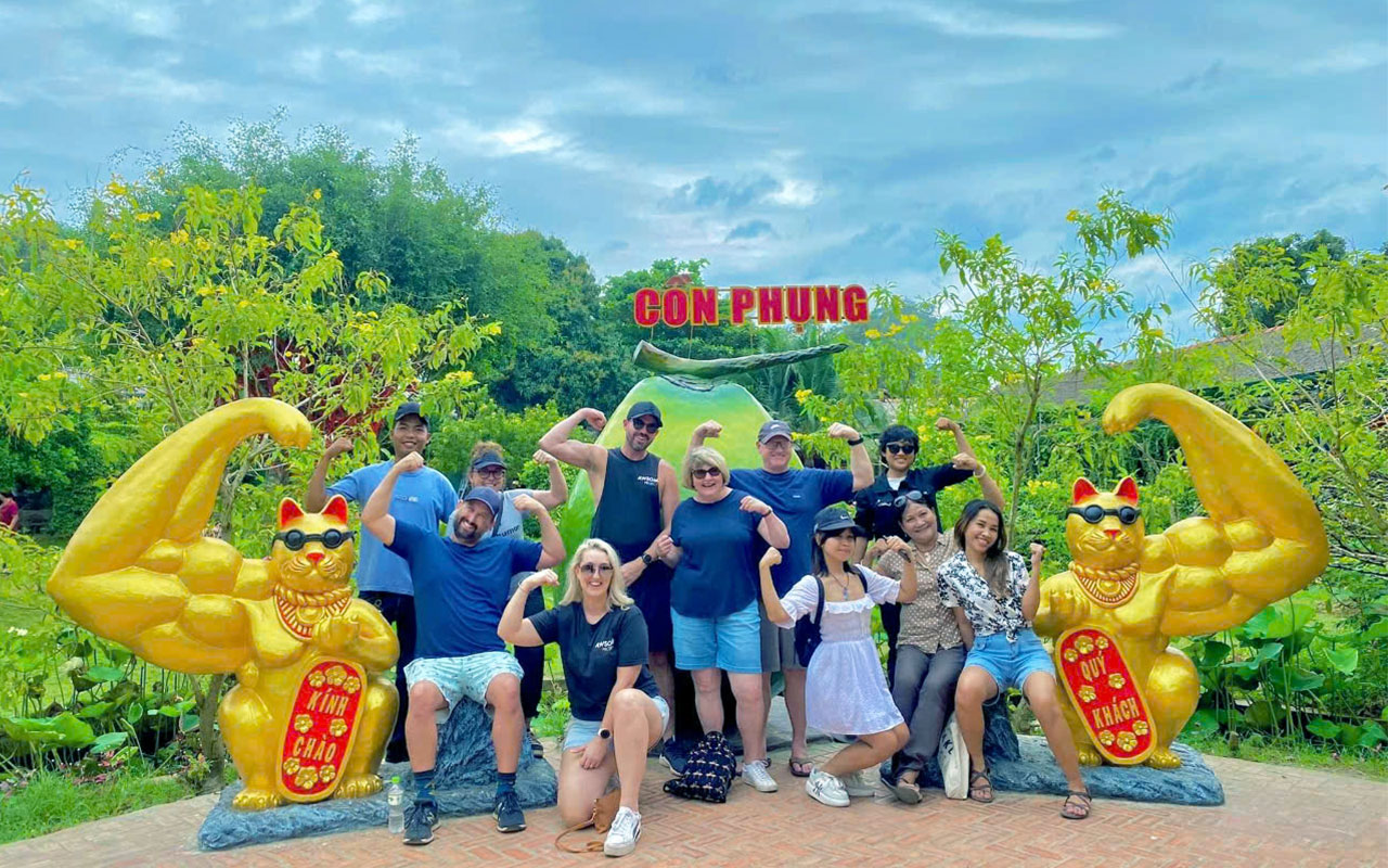 Khu du lịch Cồn Phụng (Đạo Dừa)