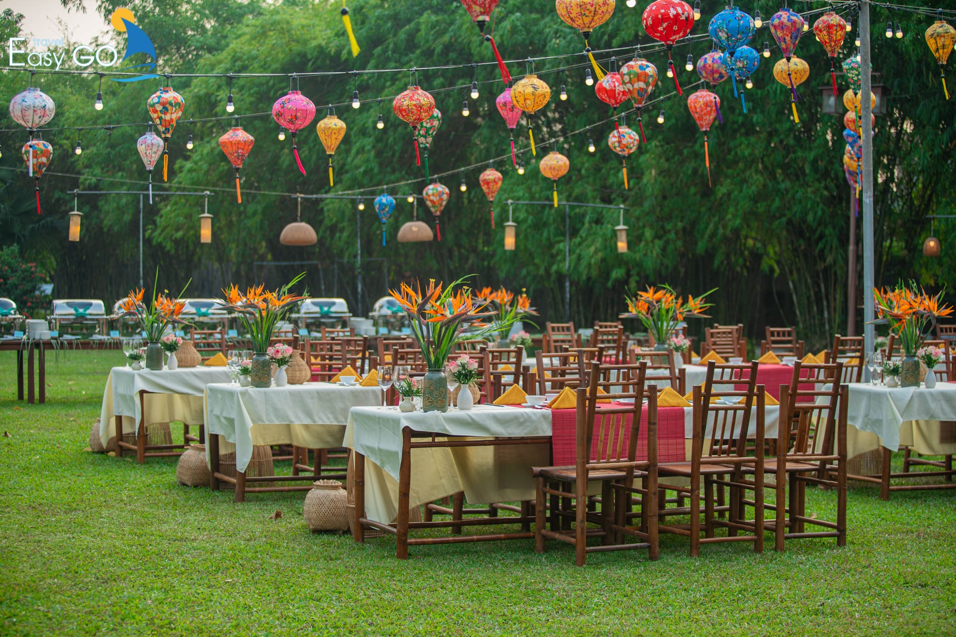 Khuôn viên rộng lớn, yên tĩnh