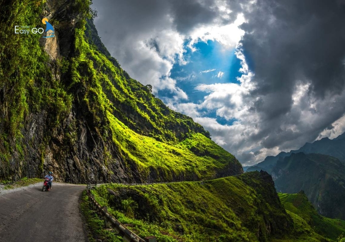 Biển mây ở Đèo Mã Pí Lèng