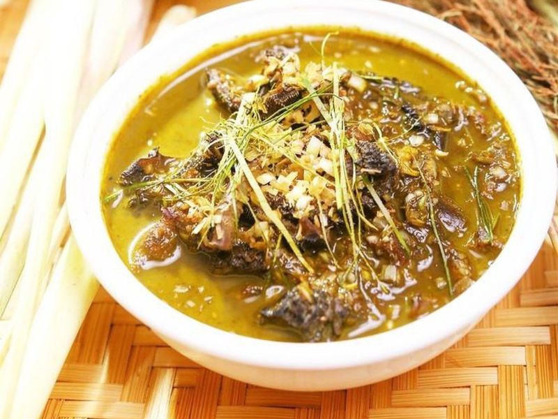 Nậm pịa chắc chắn là món ăn đặc sản Mộc Châu bạn nhất định phải thử