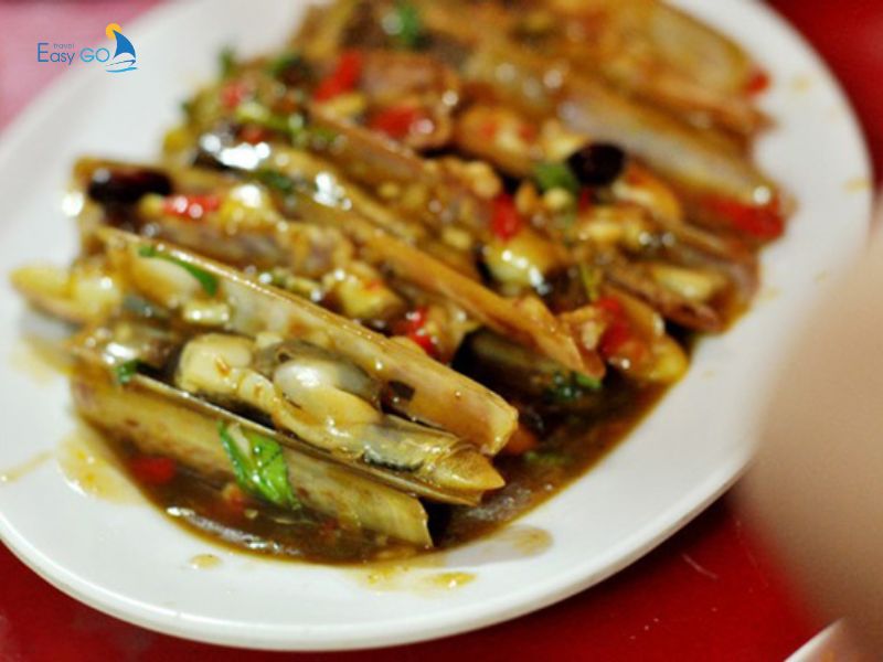 Ốc móng tay Cô Tô vừa giòn vừa ngọt