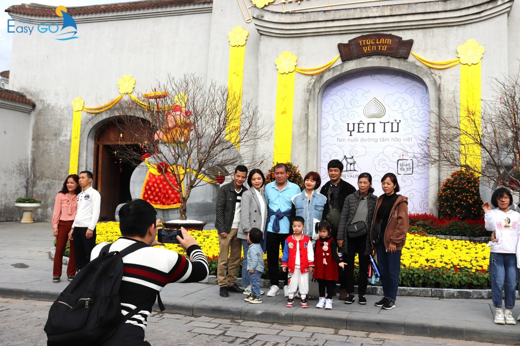 Tour du xuân Yên Tử trọn gói tiện lợi