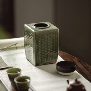 HŨ TRÀ MEN NGỌC LONG TUYỀN HỌA TIẾT MÂY ĐAN