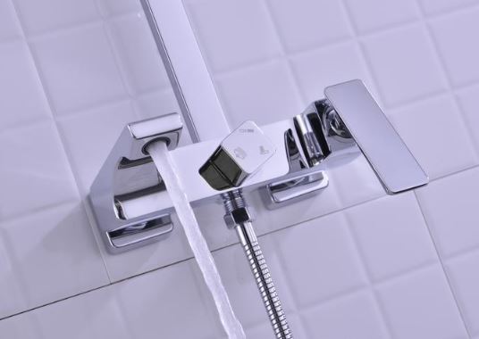 Sen cây tắm đứng cao cấp SC 104