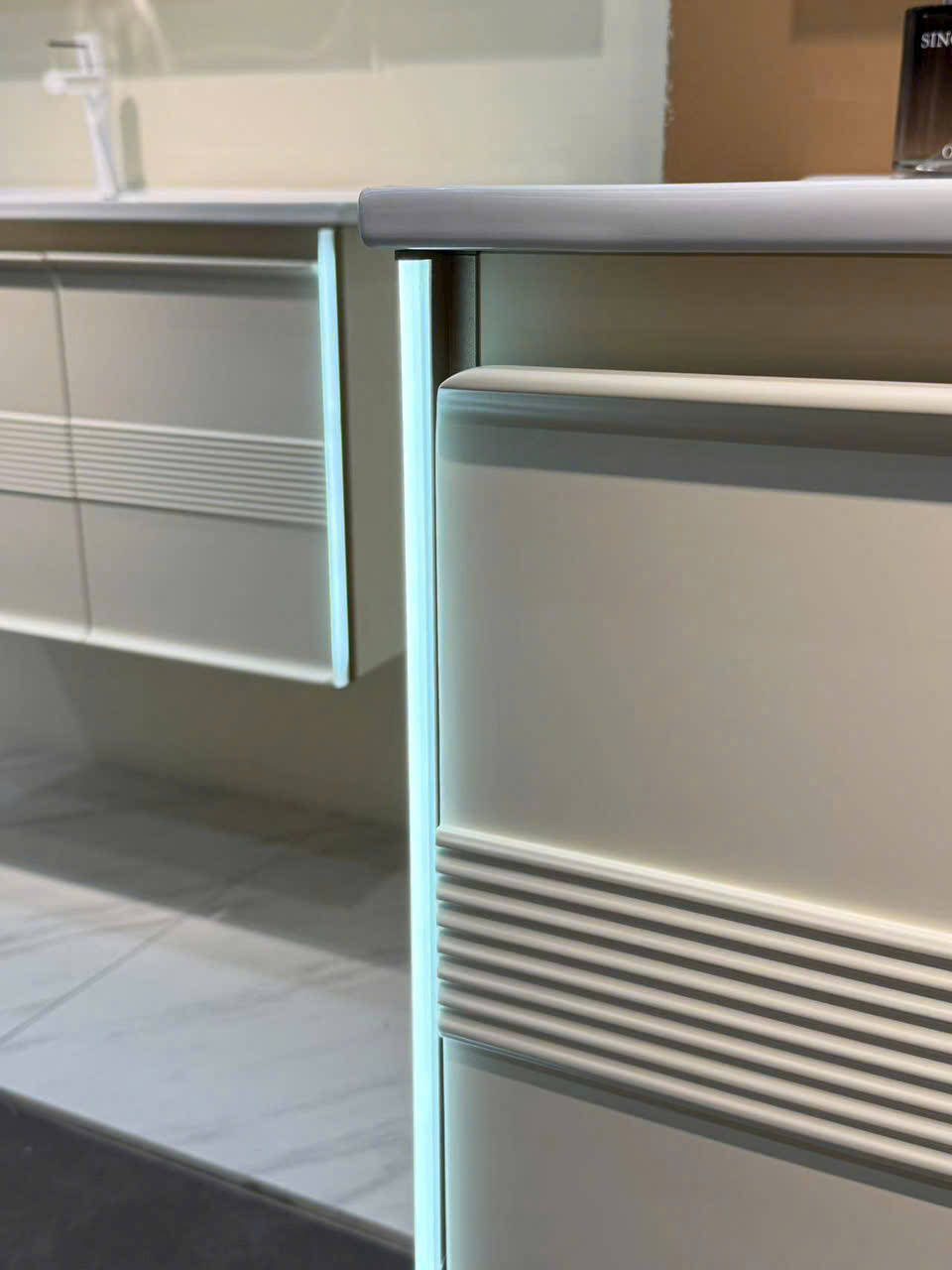 Bộ Tủ Gương Phòng Tắm, Tủ Lavabo Đẹp, Tủ Lavabo Phòng Tắm CR 420