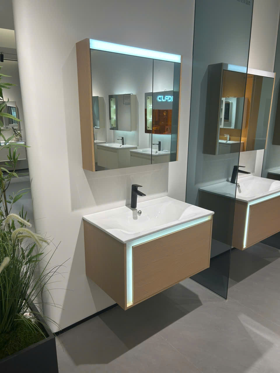 Bộ Tủ Gương Phòng Tắm, Tủ Lavabo Đẹp, Tủ Lavabo Phòng Tắm CR 806