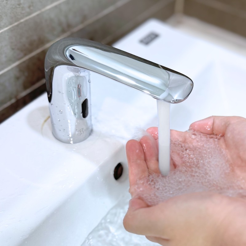 /voi-chau-tu-dong-rc-1203c