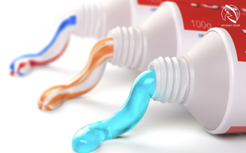 Can toothpaste treat underarm odor?