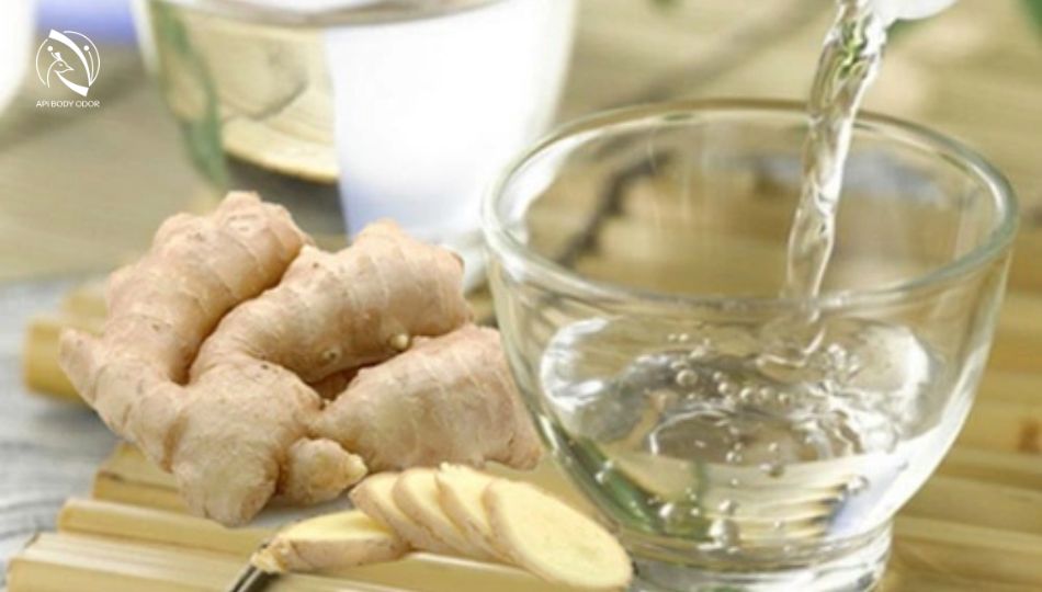 Combine sticky rice wine with fresh ginger