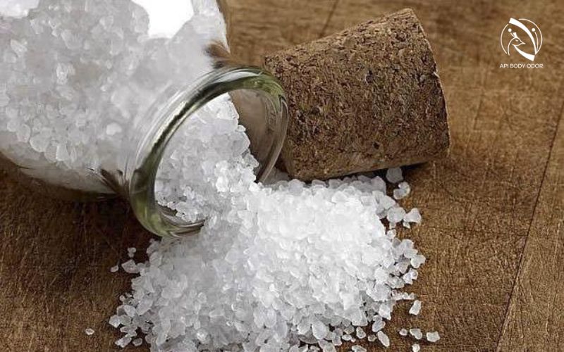 How to whiten armpits with alum