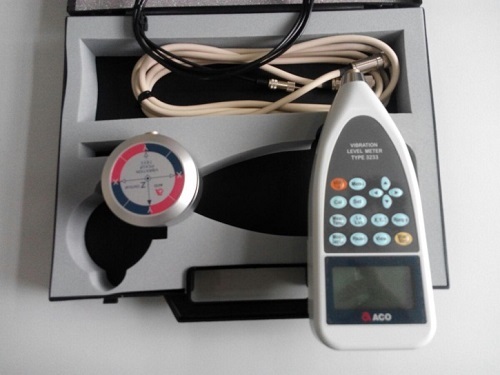 MÁY ĐO ĐỘ RUNG ACO 3233