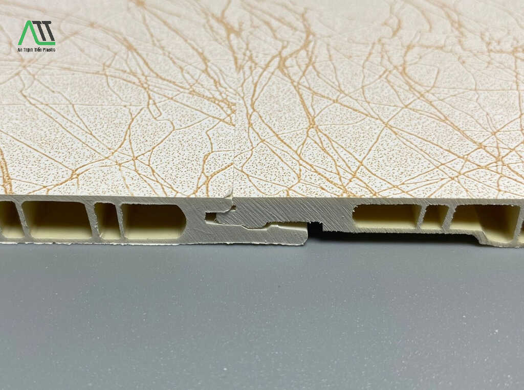 bảng màu tấm nhựa nano