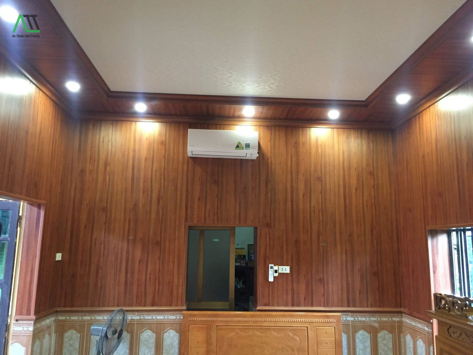 cách ốp tường bằng tấm nhựa nano