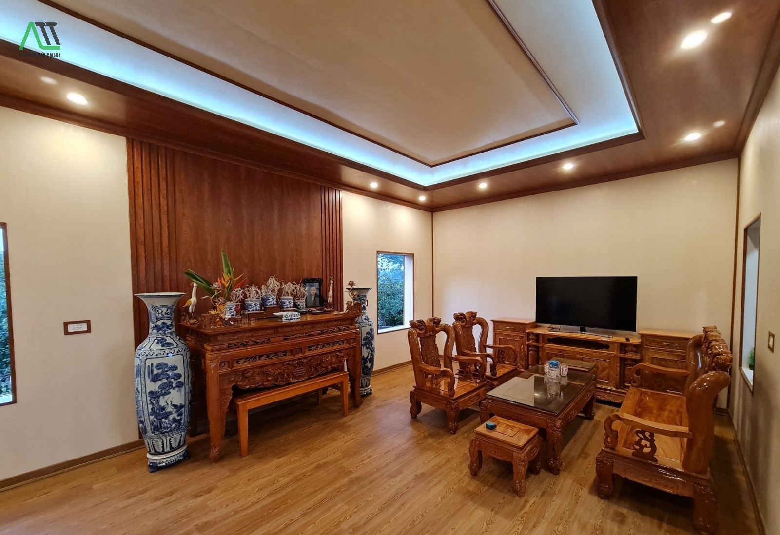 cải tạo nhà cũ bằng tấm ốp nano