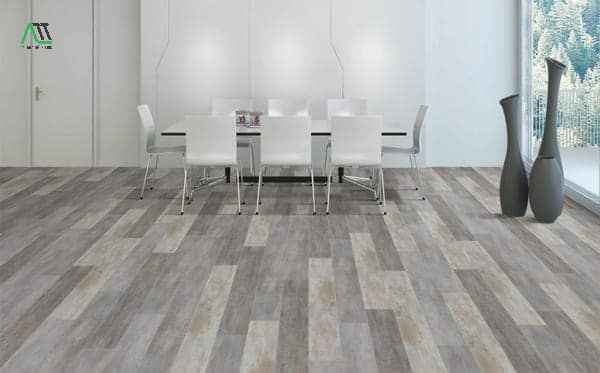 giá th công sàn nhựa hèm khóa