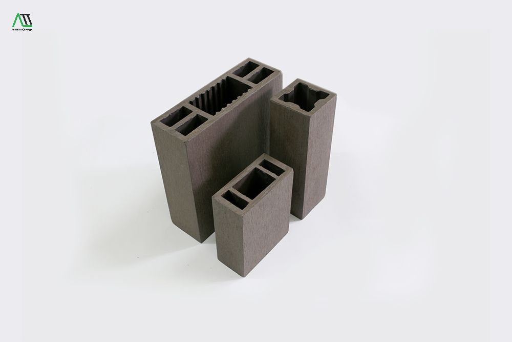 Thanh hộp gỗ nhựa ngoài trời: