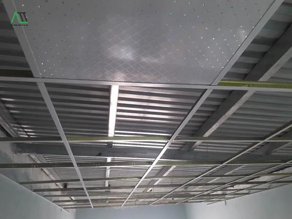 khoảng cách khung xương