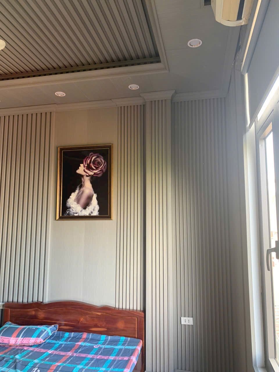 kinh nghiệm chọn mua tấm ốp lam sóng giả gỗ