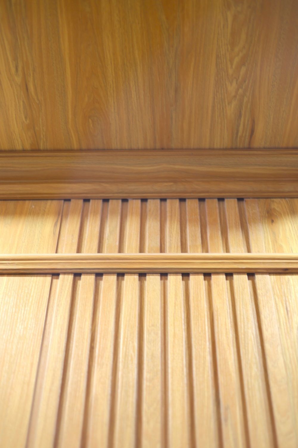 kinh nghiệm chọn mua tấm ốp lam sóng giả gỗ