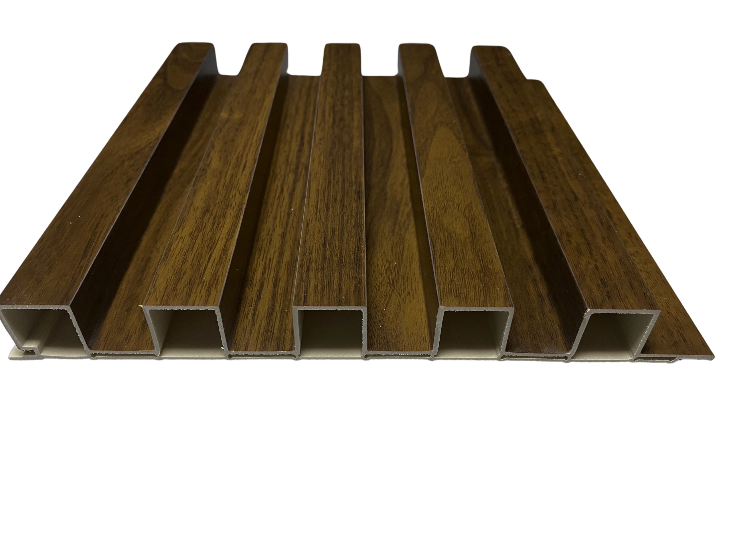 Hướng dẫn thi công tấm ốp lam sóng chuẩn kỹ thuật