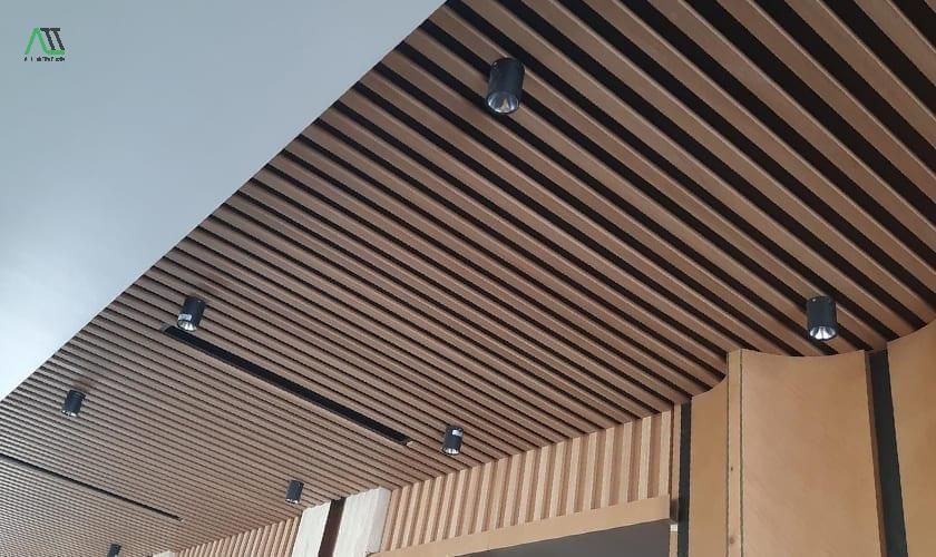 lam gỗ nhựa nội thất