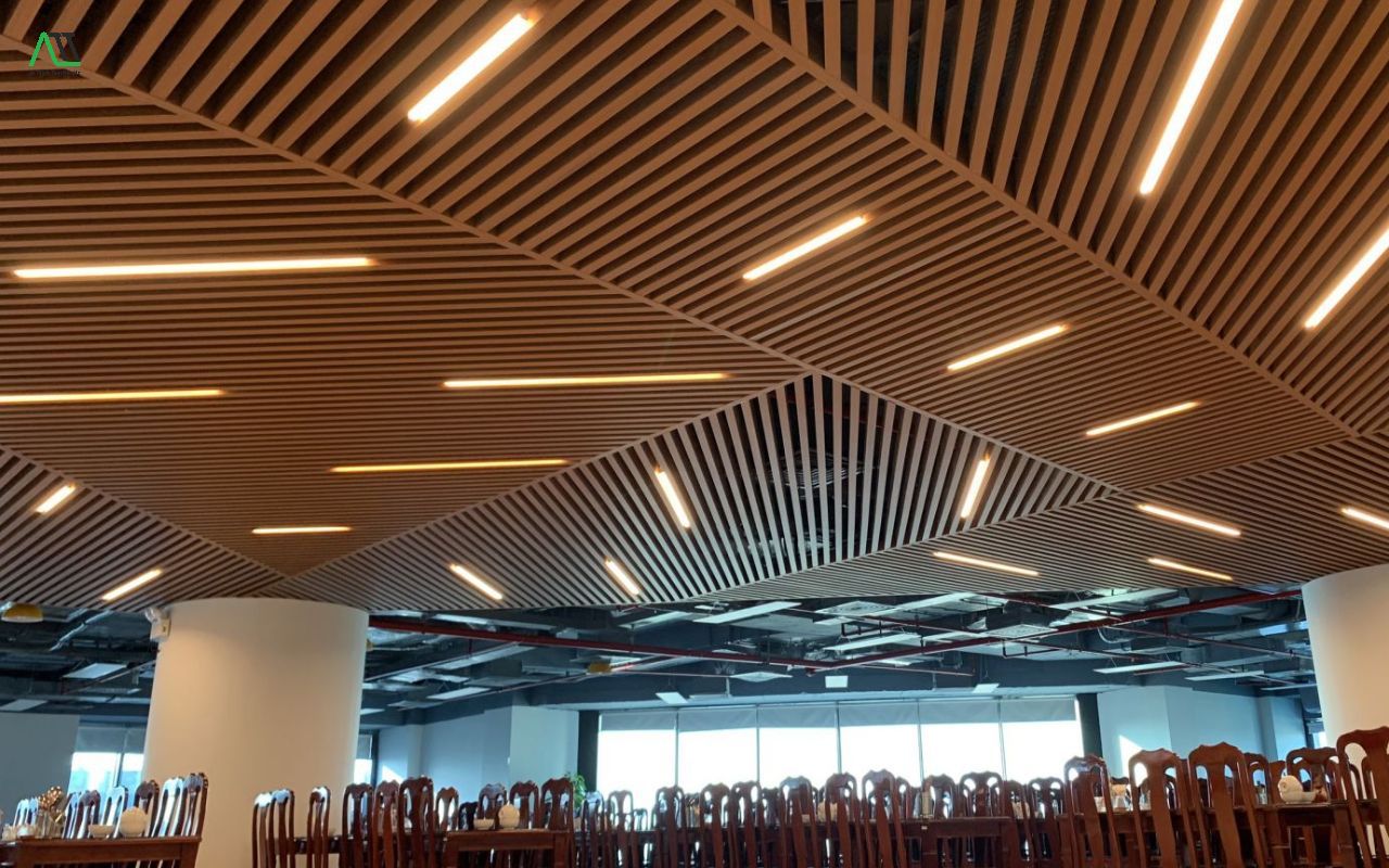 Thanh lam nhựa giả gỗ là gì?