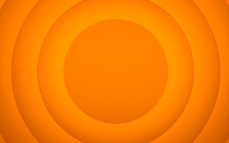 Màu cam đậm là gì?