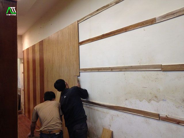 Hướng dẫn thi công gỗ ốp tường phòng khách