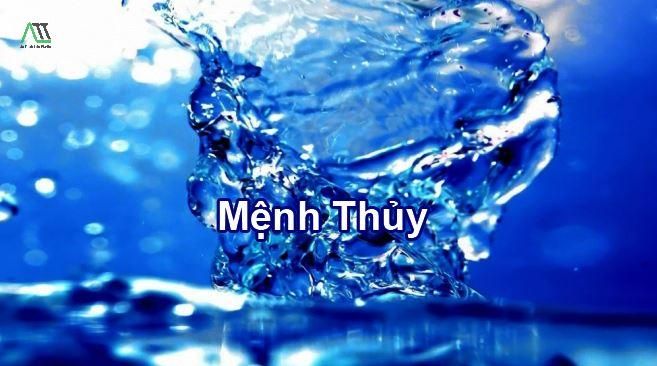 mệnh thủy ốp tường nhà màu gì