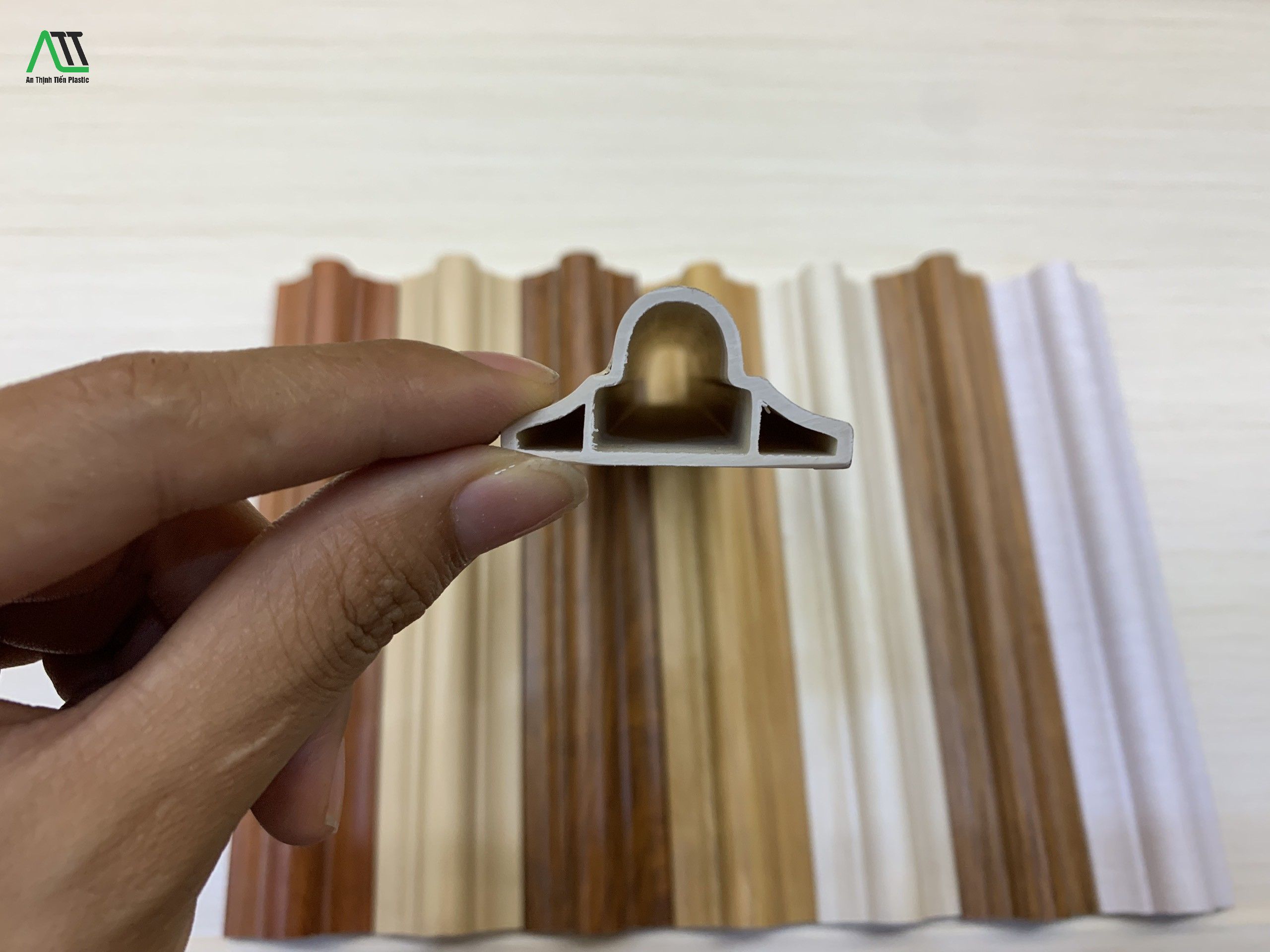 Thông tin sản phẩm phào cân 40 An Thịnh Tiến