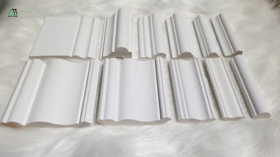 Phào chỉ trắng trơn