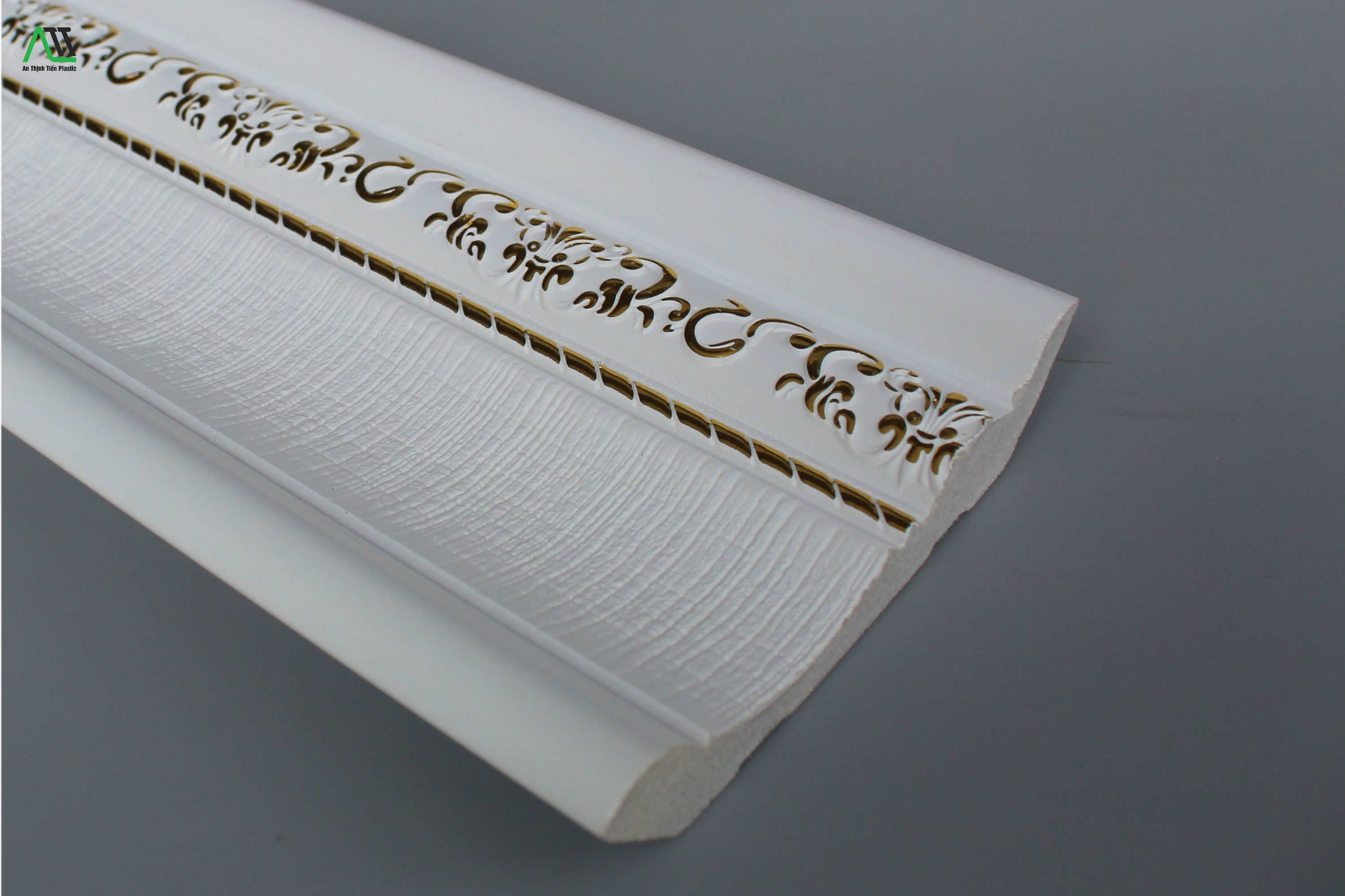 Nên sử dụng Phào chỉ PS hay Phào chỉ PVC trong thi công nội thất?