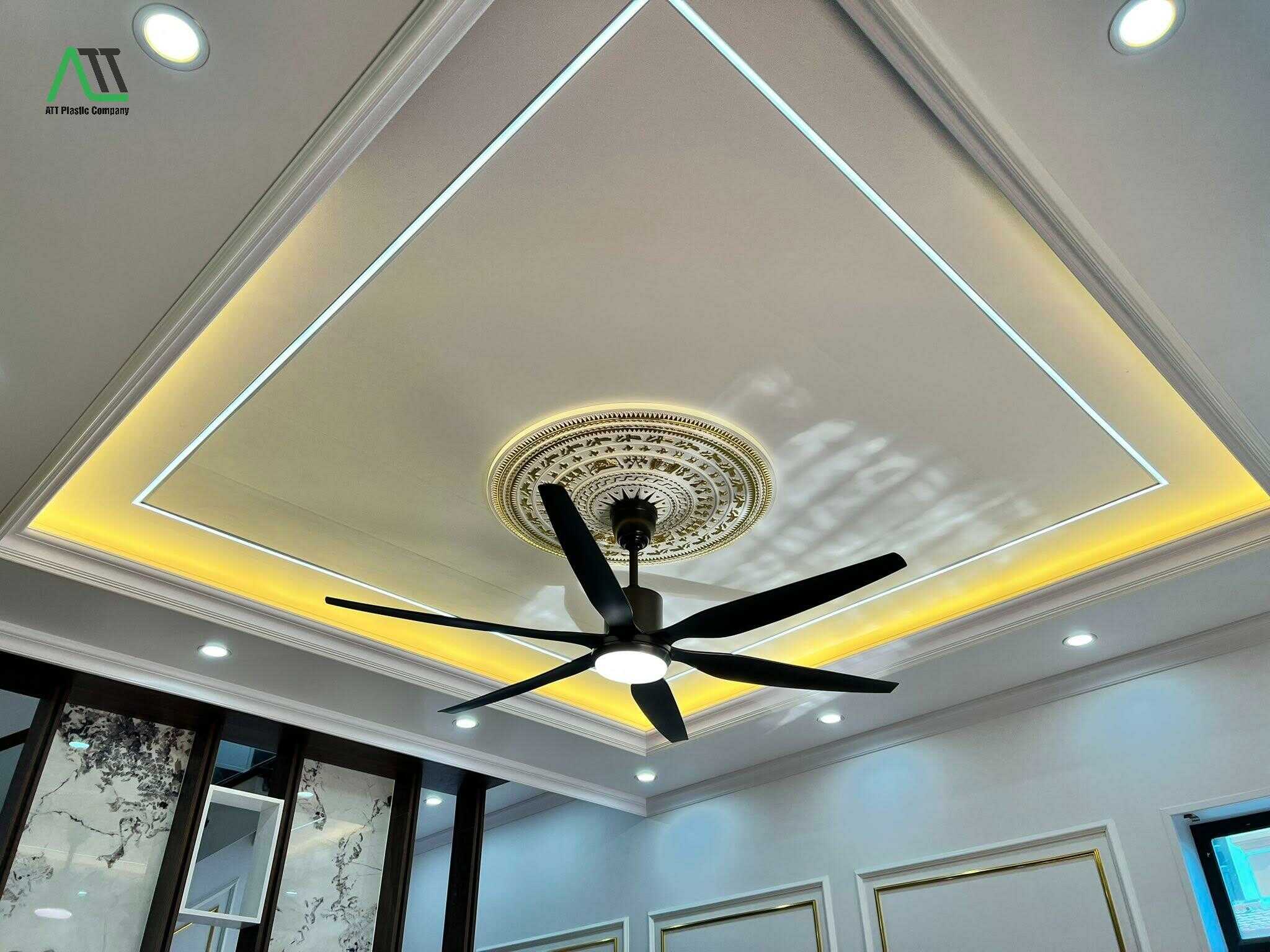 phào cổ trần trắng