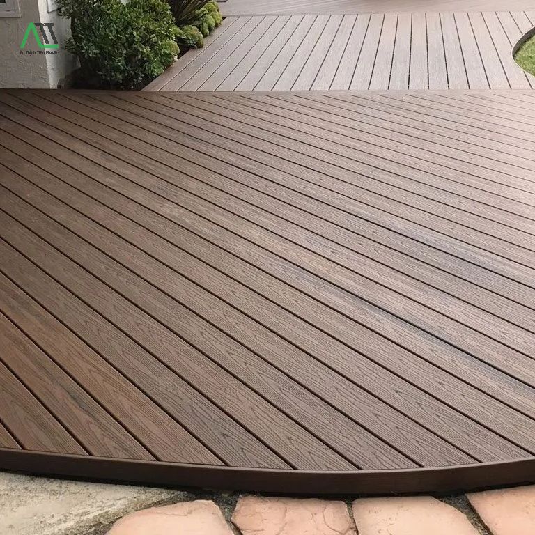 sàn gỗ nhựa composite trong nhà