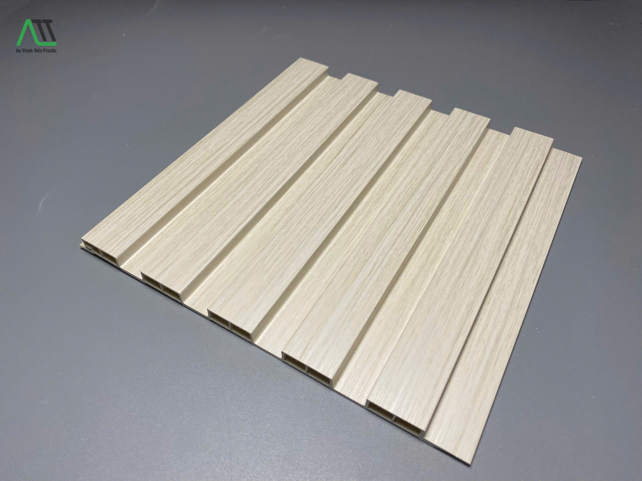 tấm ốp lam sóng gỗ nhựa trong nhà