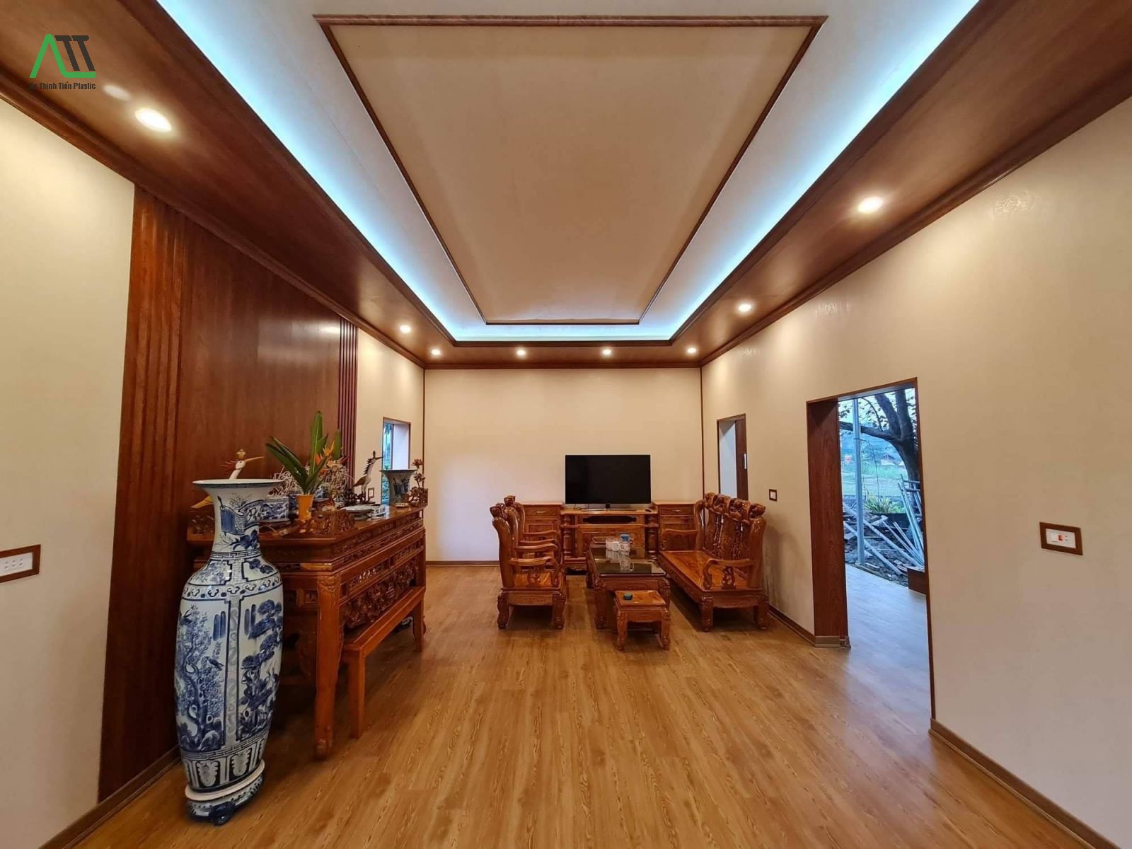 tấm ốp tường nano vân đá