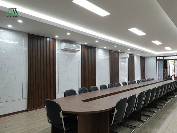 tấm ốp tường pvc bị cong vênh