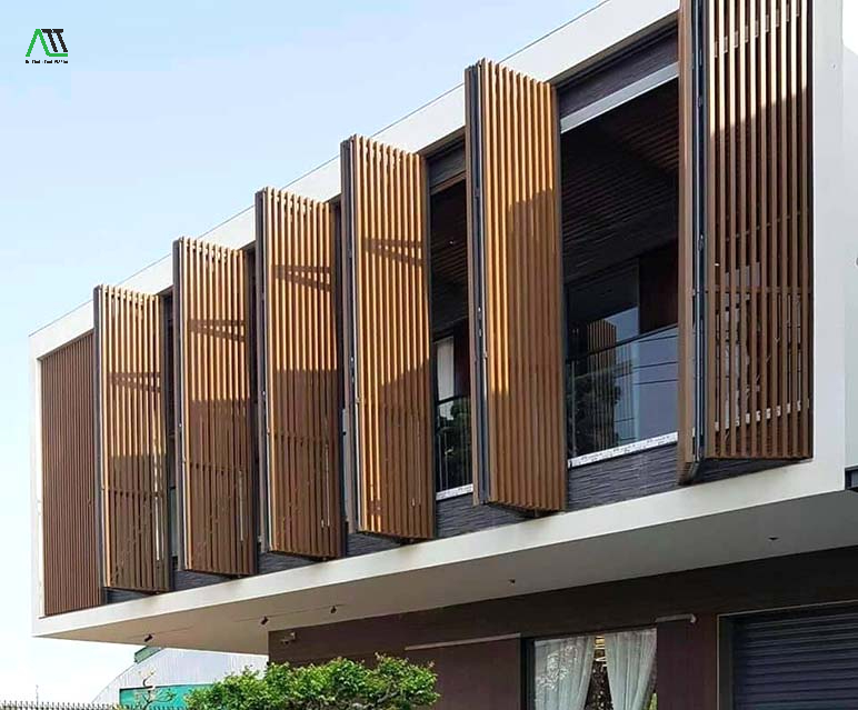 Phân loại lam hộp nhựa giả gỗ