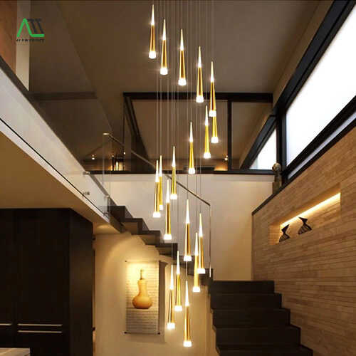 trang trí cầu thang phòng khách