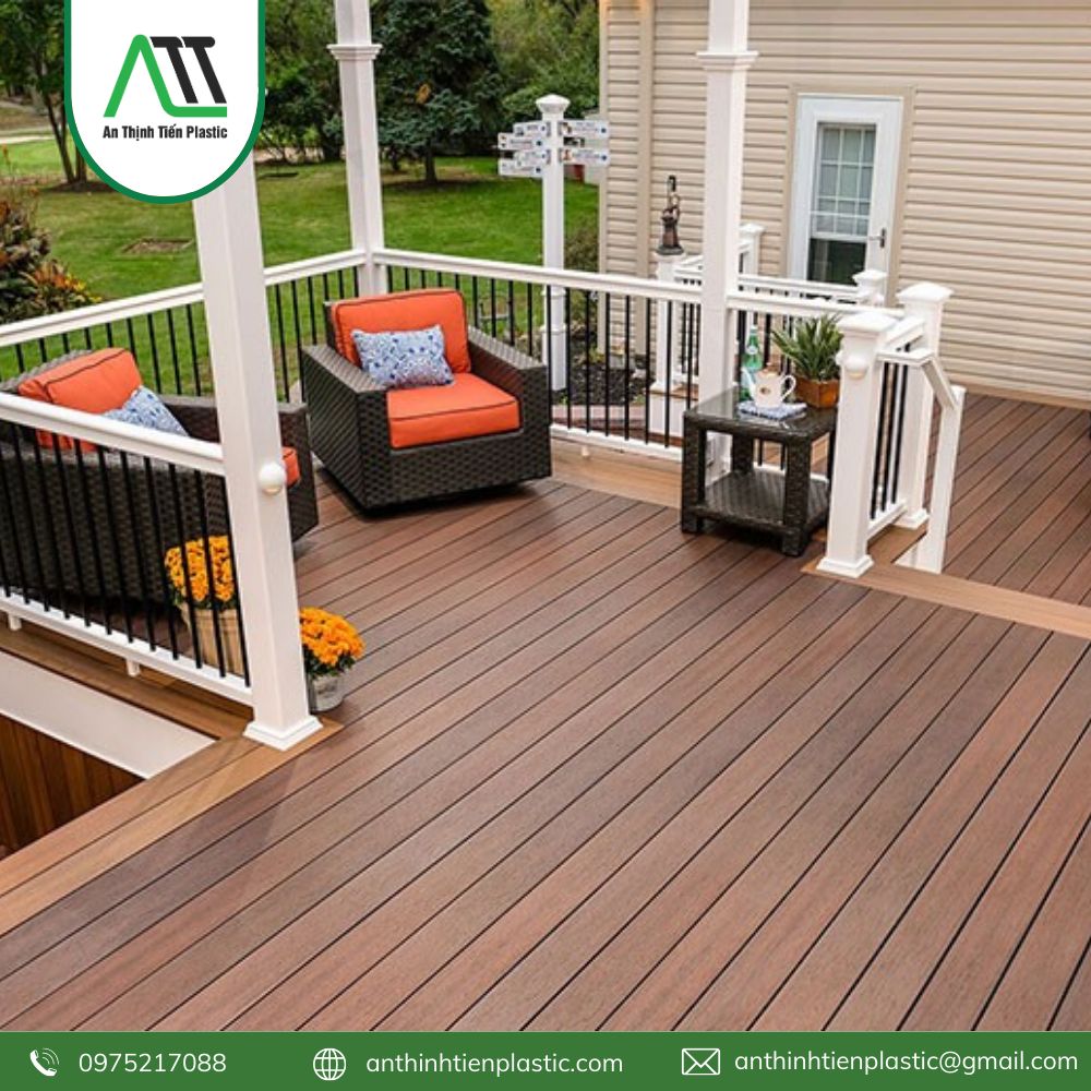 vệ sinh sàn gỗ nhựa ngoài trời