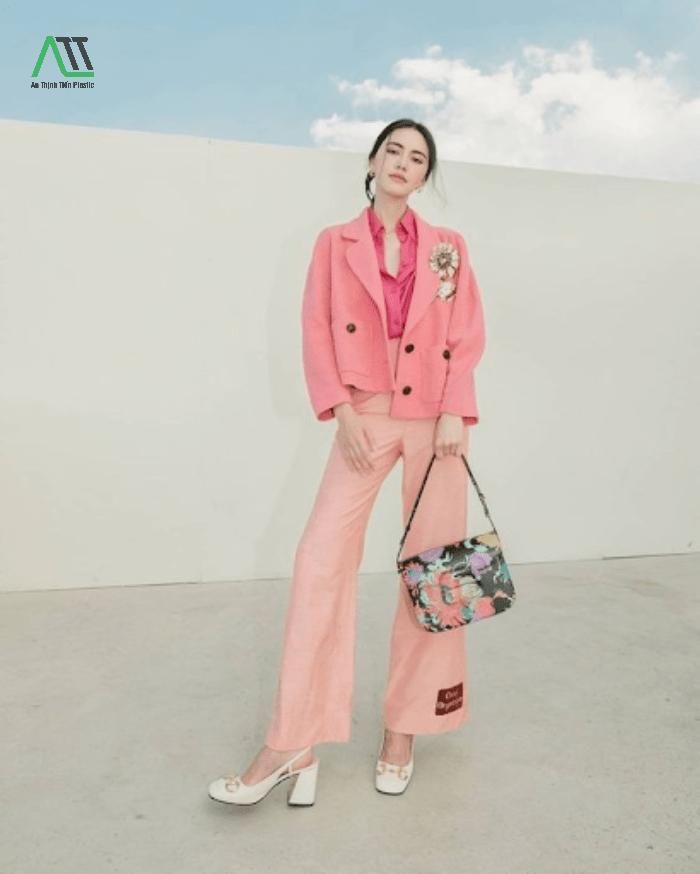 ý nghĩa của màu hồng