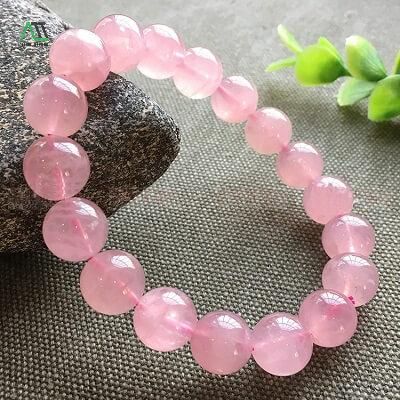 ý nghĩa của màu hồng