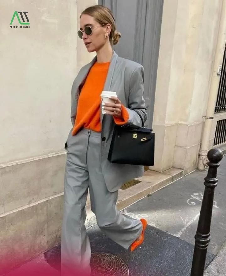 ý nghĩa của màu xám