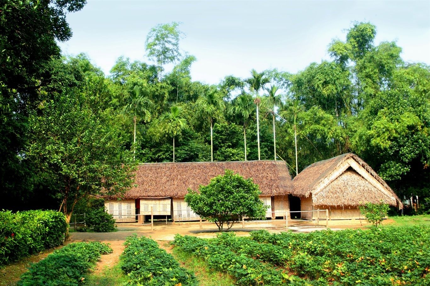 tour du lịch cửa lò quê bác