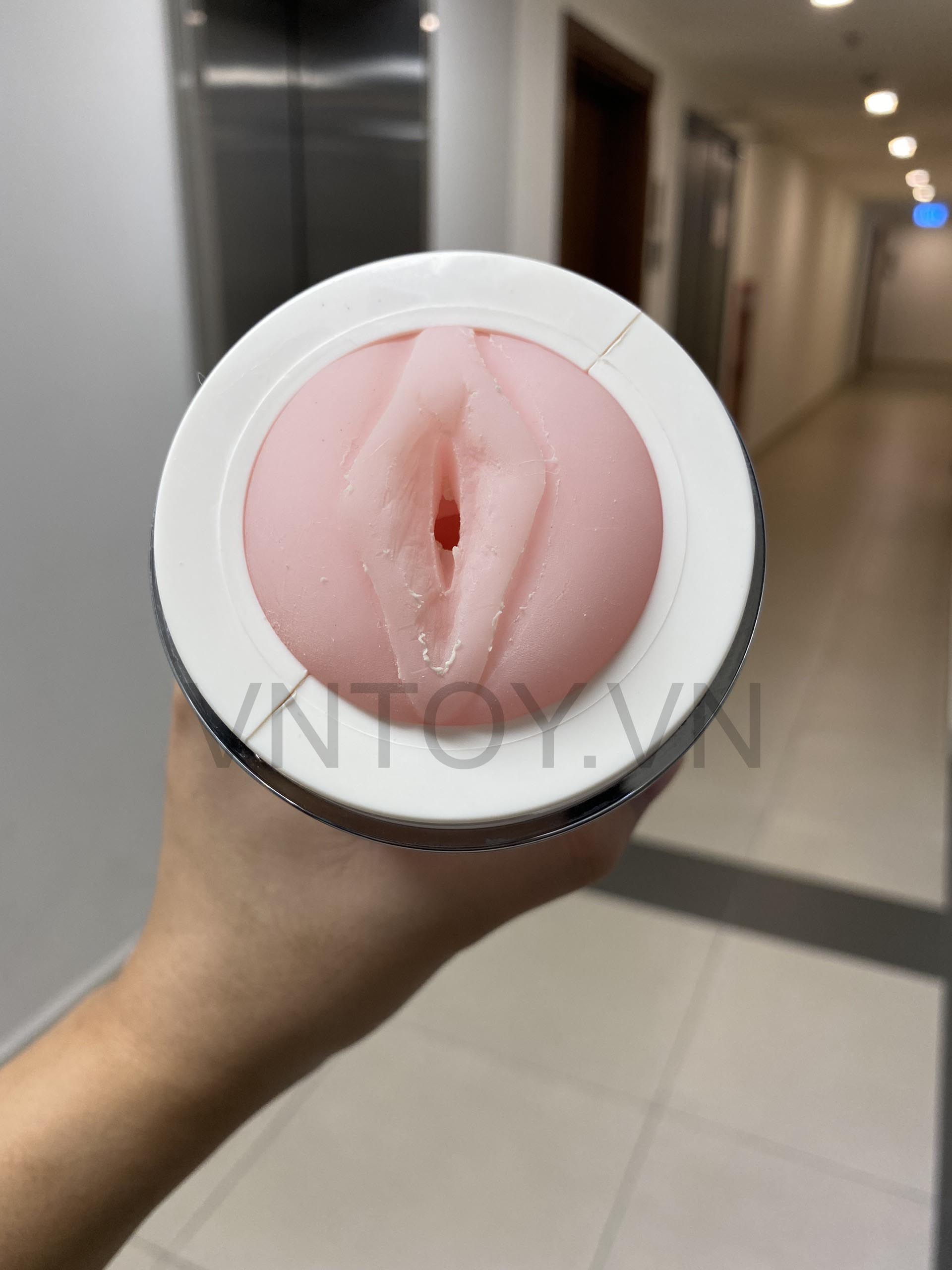 Cốc thủ dâm tự động rung và rên cảm biến theo chuyển động