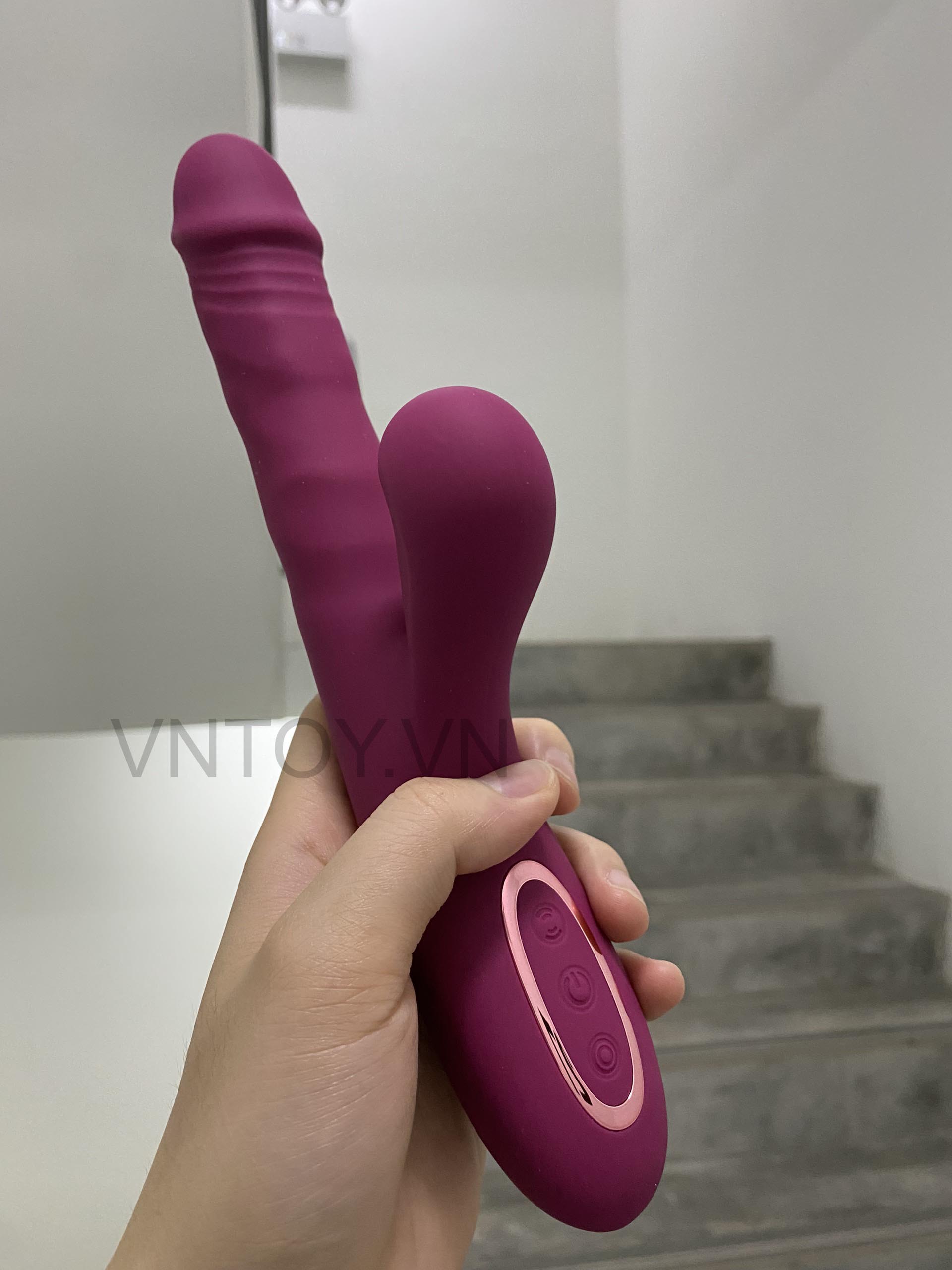 Dương vật giả rung thụt hút xoay vô cực tự động