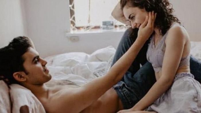 Tư thế quan hệ sâu nhất cho cậu em khiêm tốn và được lút cán