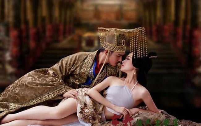 Kỹ Nữ Là Gì? Hé Lộ Cuộc Đời Và Số Phận Của Kỹ Nữ Trong Xã Hội Xưa