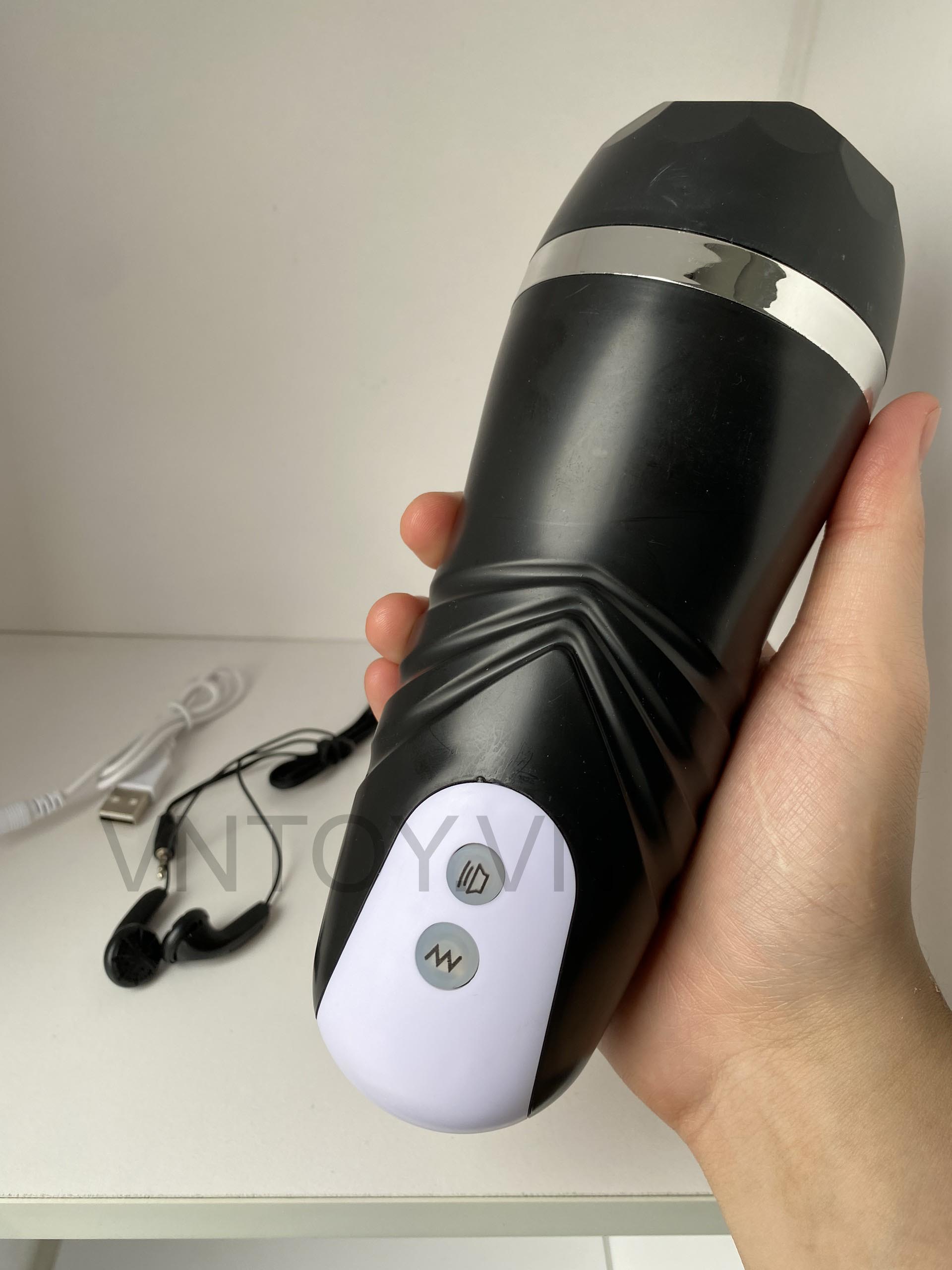 Cốc thủ dâm tự động rung rên âm thanh tặng tai nghe